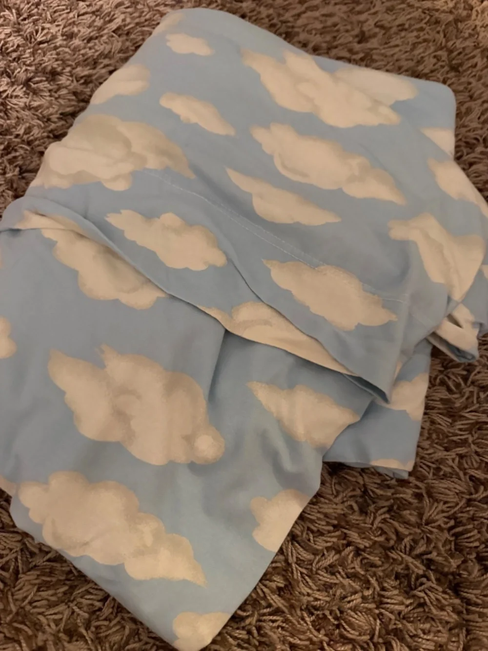 Queen Sheets - clouds jersey